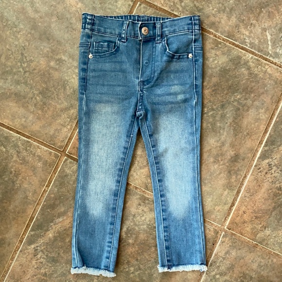 Baby girl jeans - Picture 1 of 3